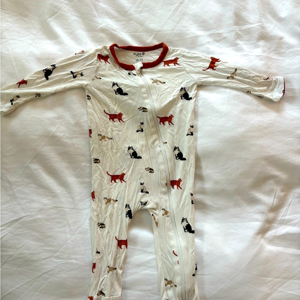 Kyte BABY zippered romper 18-24 months - 😺